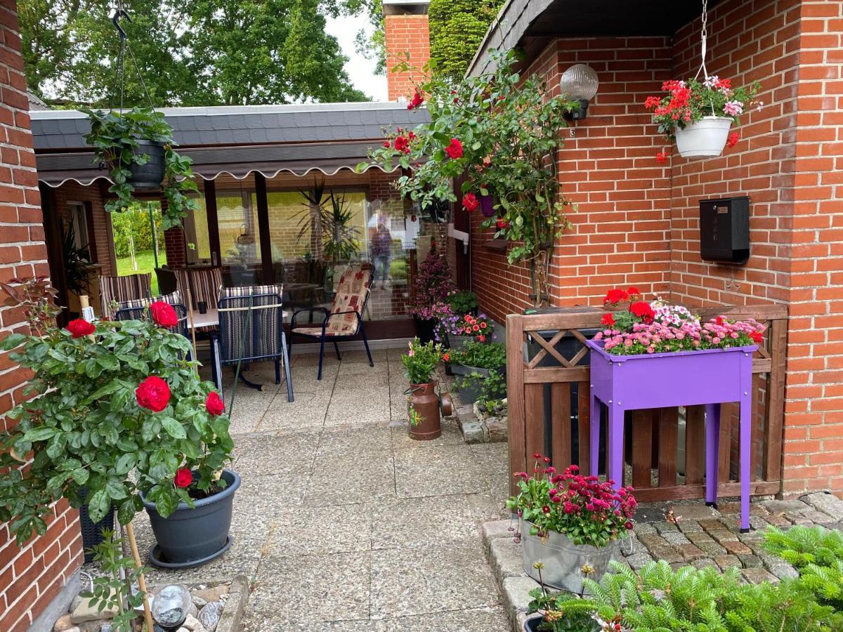 Ingrid Merkle aus NSU Apartment
